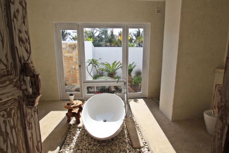 Constance Aiyana Pemba 5*