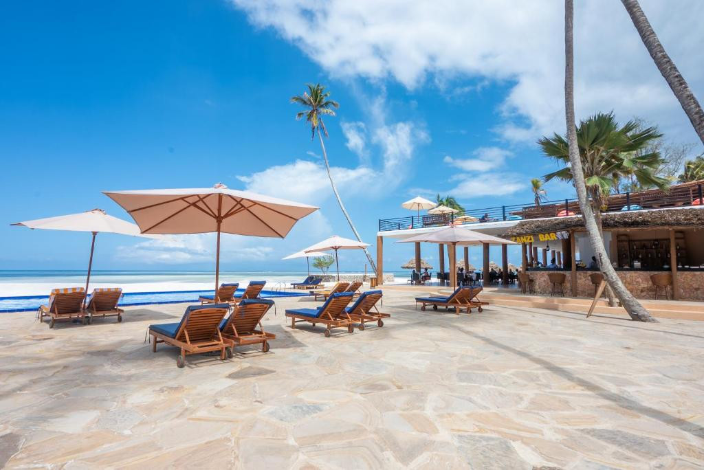 Royal Mandarin Hotel & Resort (Ex. Coral Reef Resort) 5*
