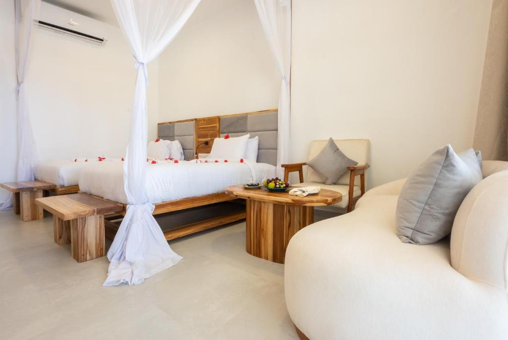 Royal Mandarin Hotel & Resort (Ex. Coral Reef Resort) 5*