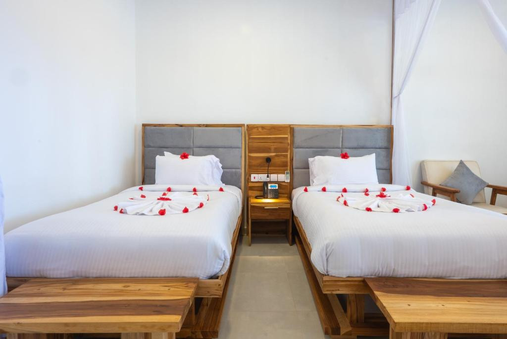 Royal Mandarin Hotel & Resort (Ex. Coral Reef Resort) 5*