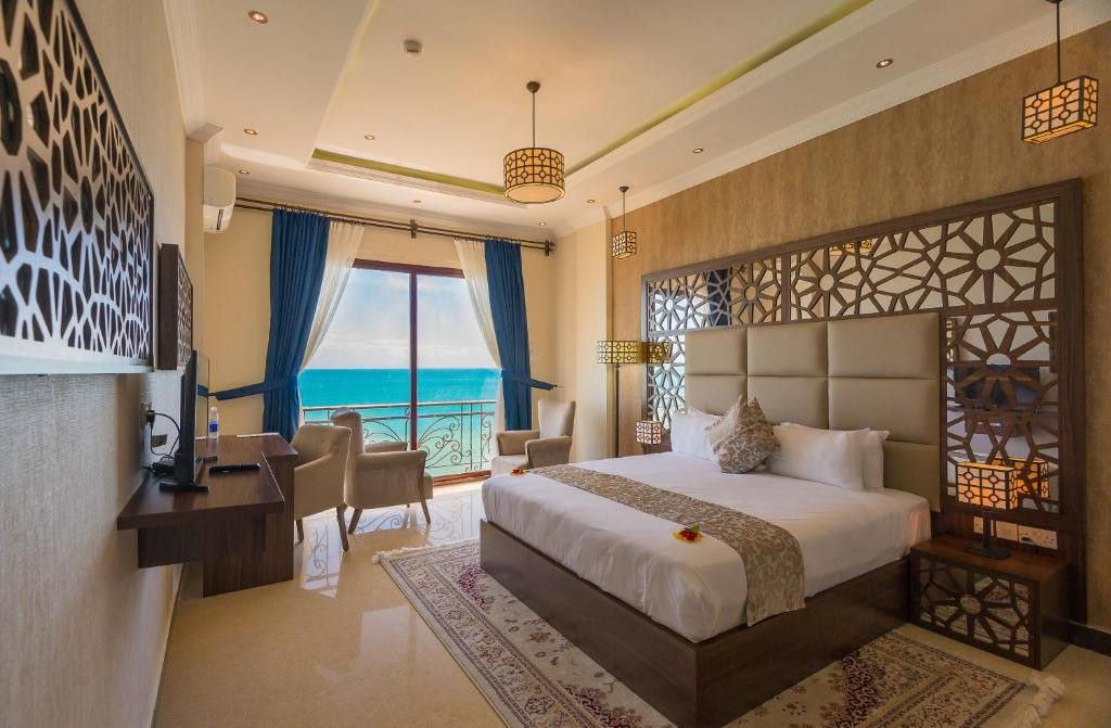 Golden Tulip Zanzibar Resort 4*