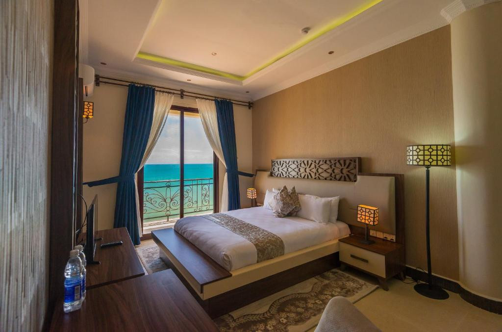 Golden Tulip Zanzibar Resort 4*