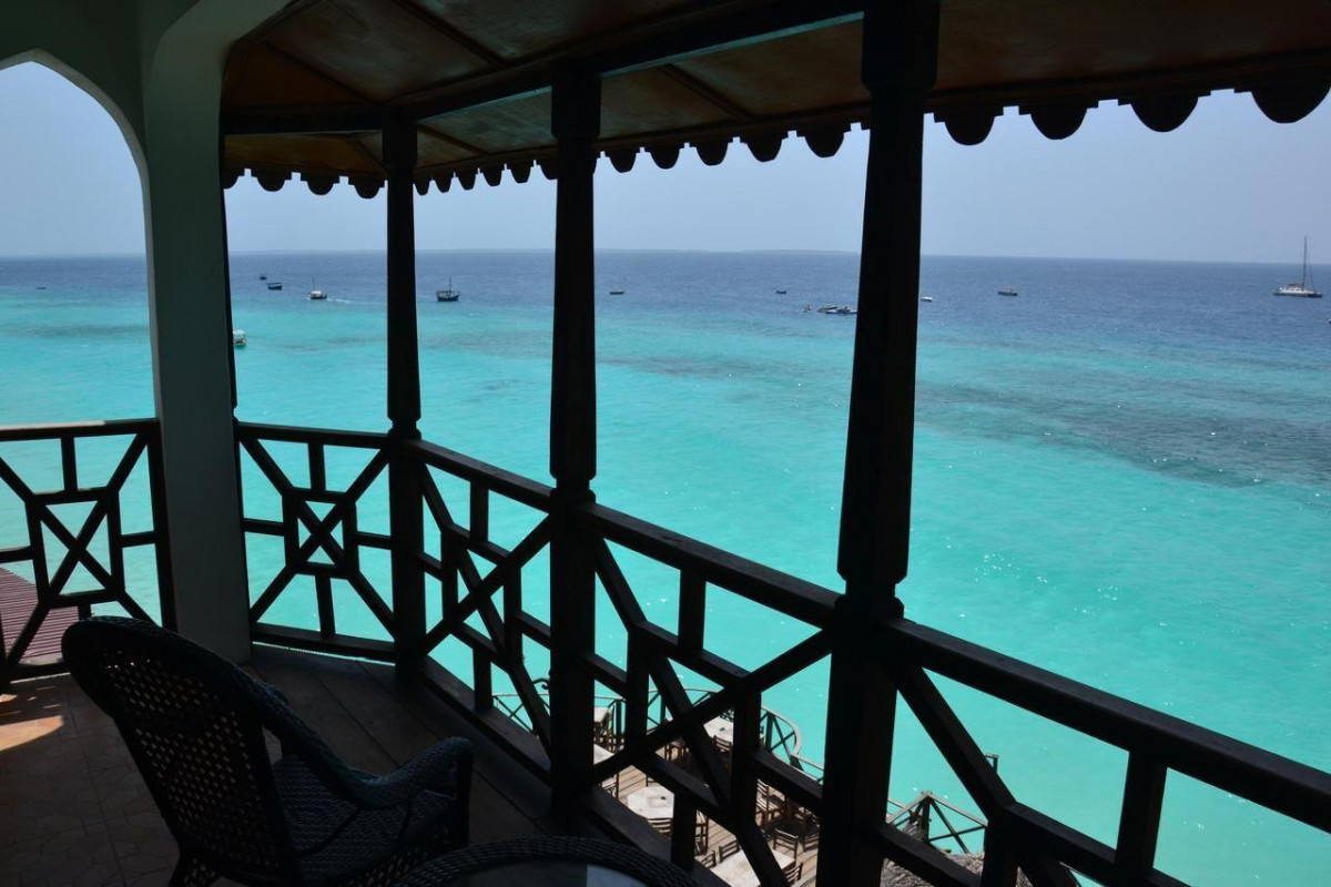 Langi Langi Beach Bungalows 3*