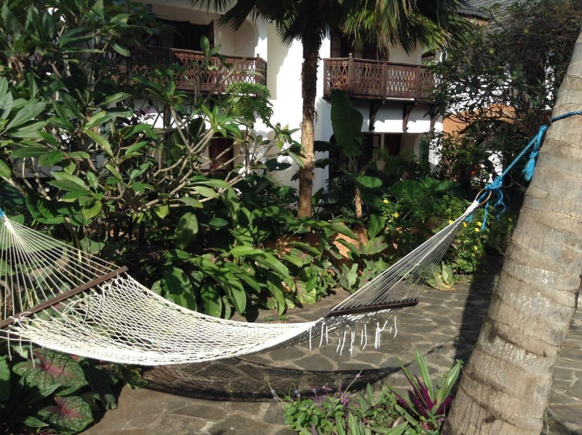Langi Langi Beach Bungalows 3*