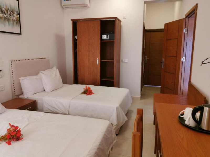 Malika Hotel 4*
