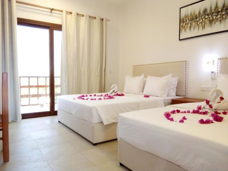 Malika Hotel 4*