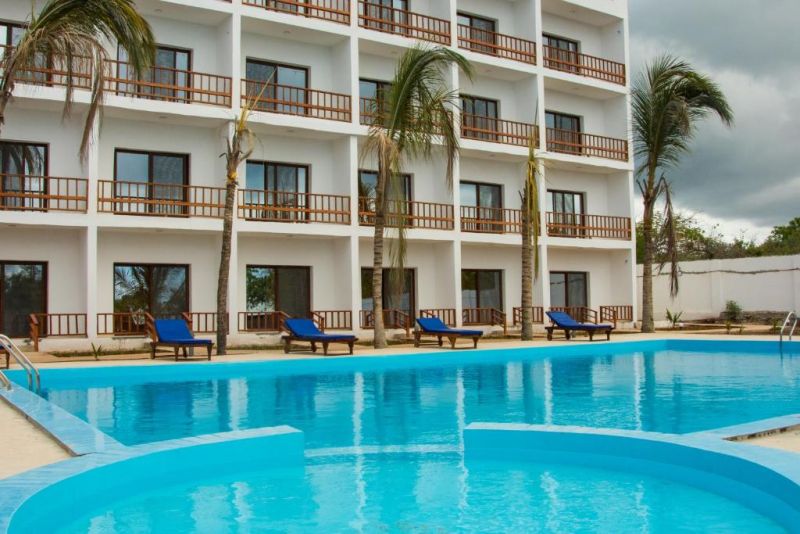 Malika Hotel 4*