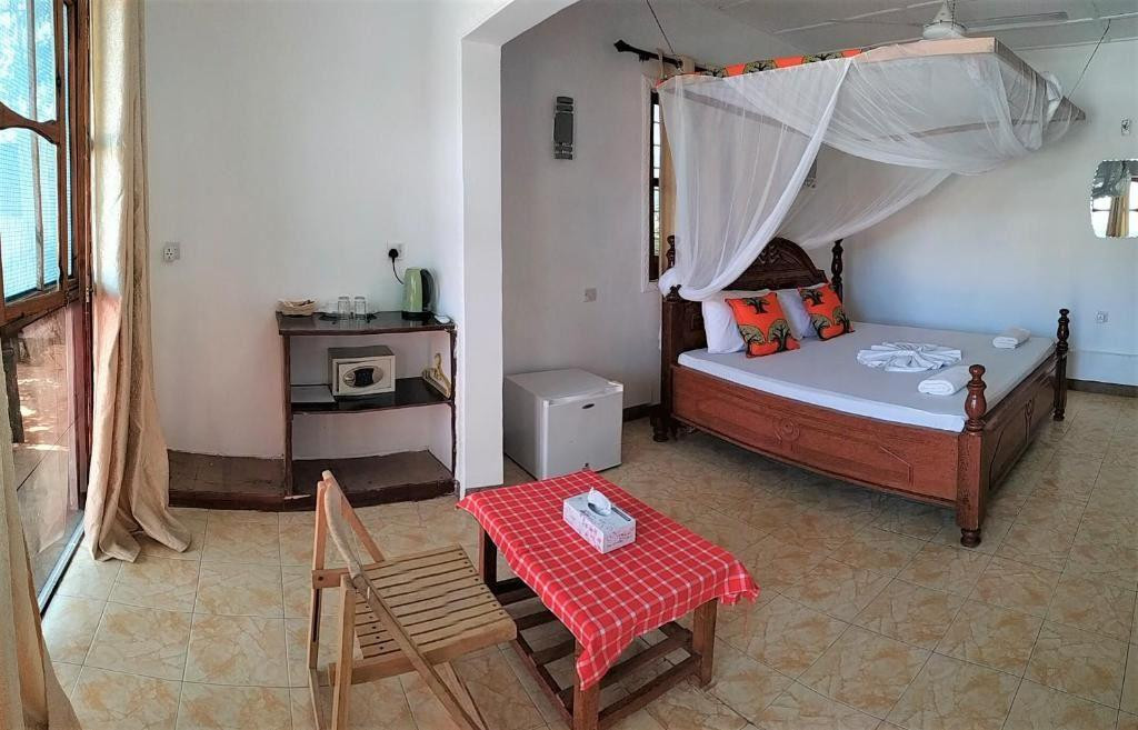 Mocco Beach Villa 3*