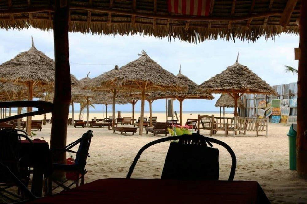 Mocco Beach Villa 3*