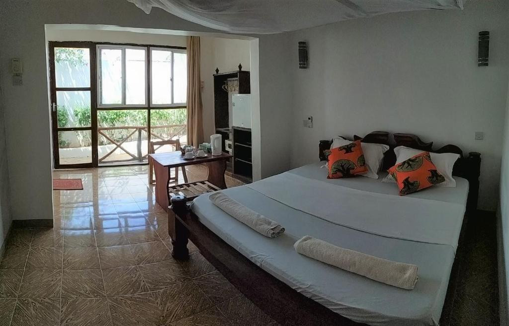 Mocco Beach Villa 3*