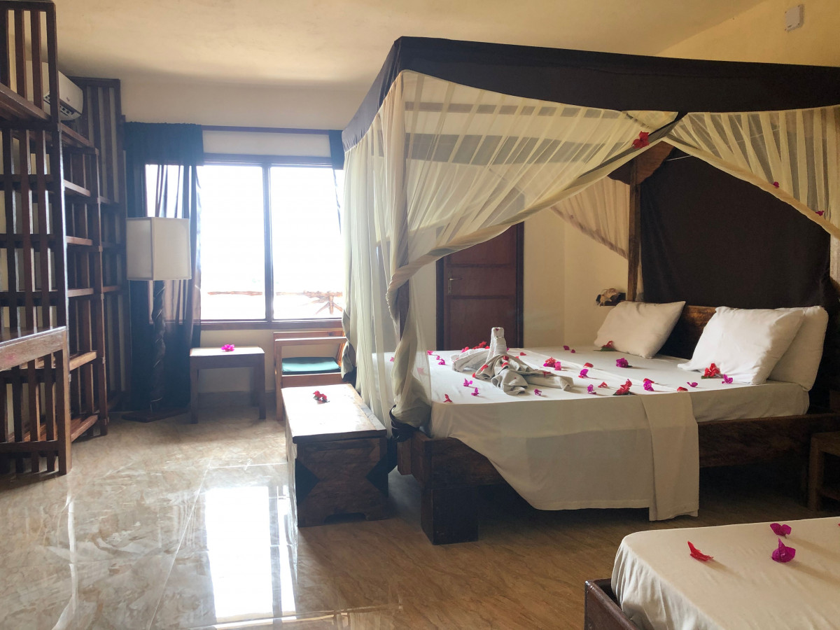 Palumbo Waves 4*