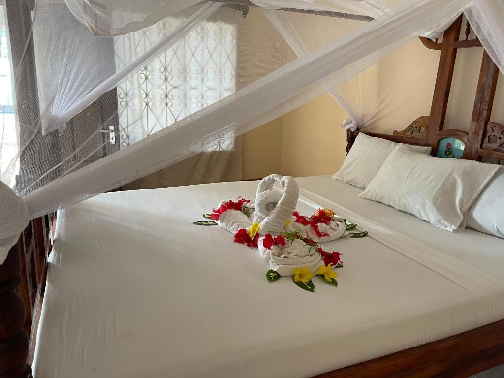 Visitors Inn Hotel 3*