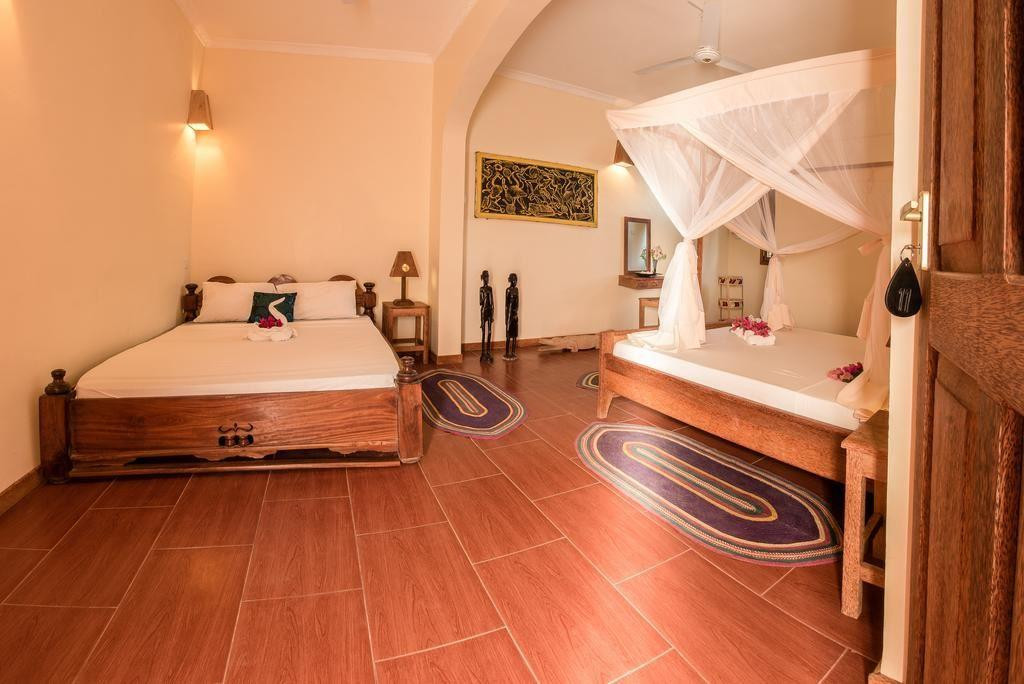 Zan View Hotel 3*