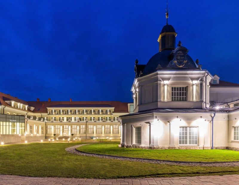 Royal Palace 5*