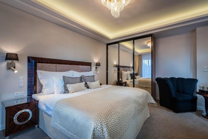 Royal Palace 5*