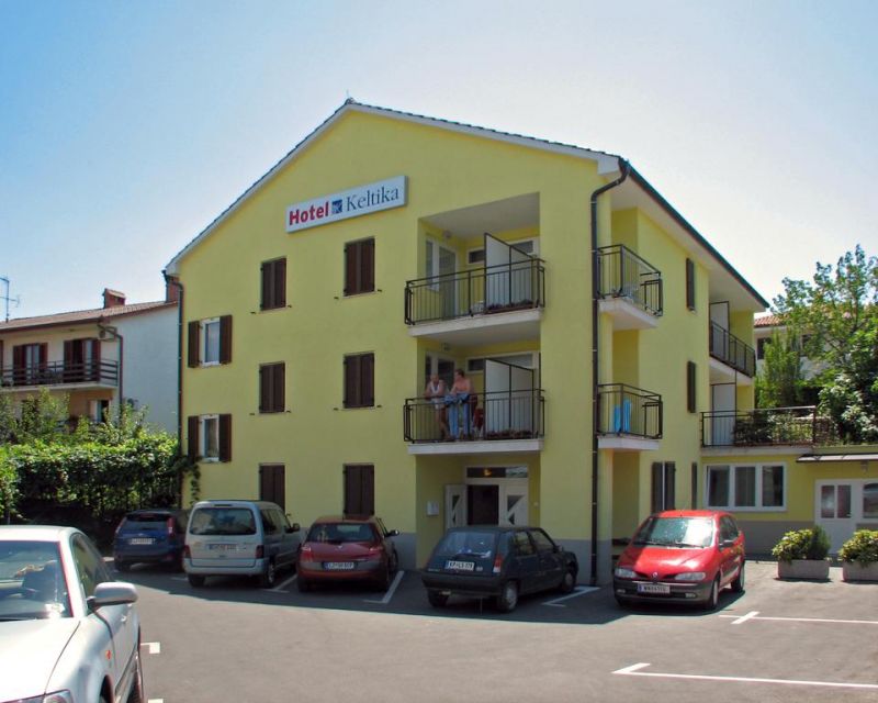 Keltika Hotel 2*