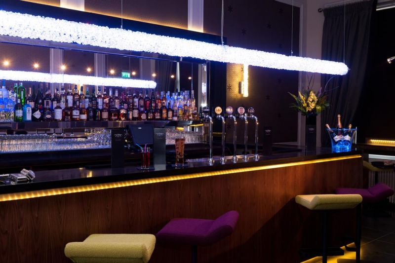 The Place 4*
