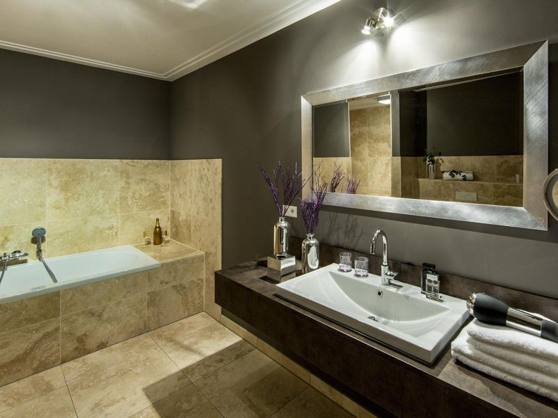 Luxury Suites Amsterdam 5*