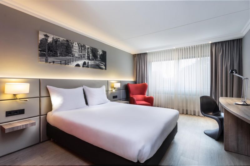 Ramada Amsterdam Airport Schiphol 4*