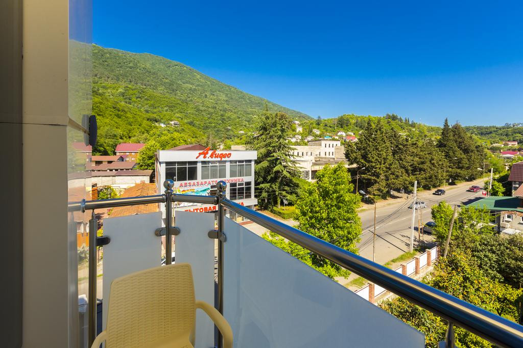 Sun Palace Gagra 3*