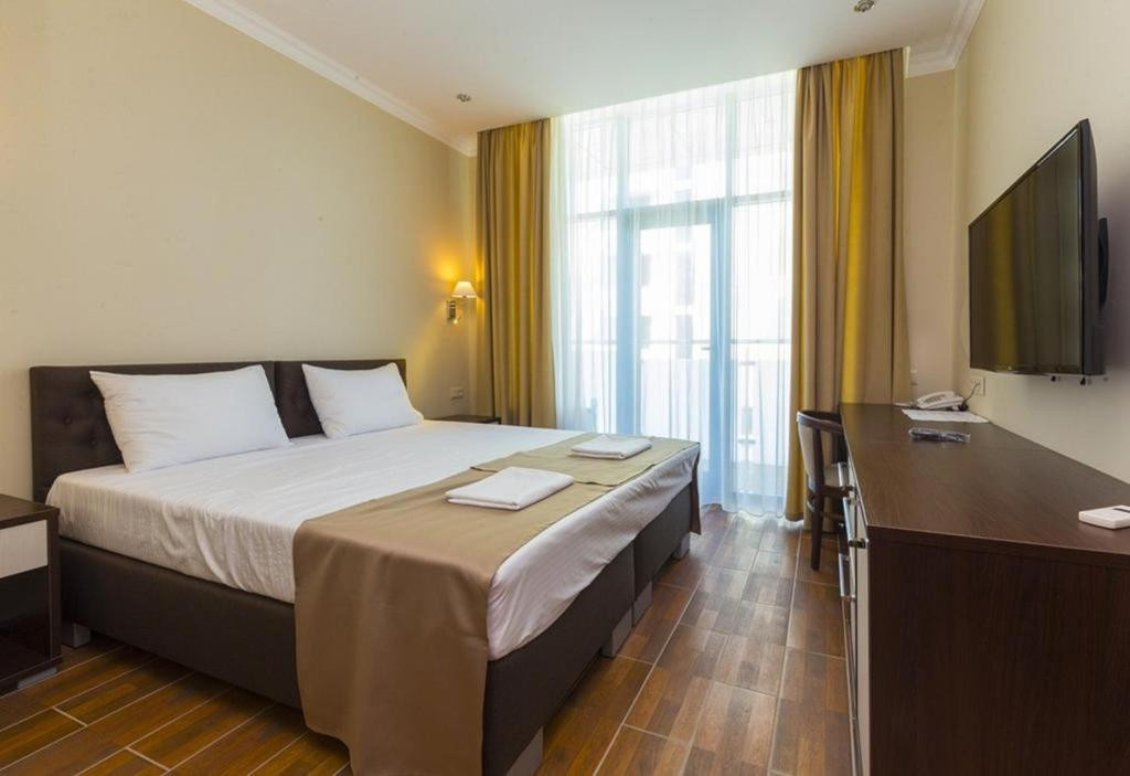 Sun Palace Gagra 3*