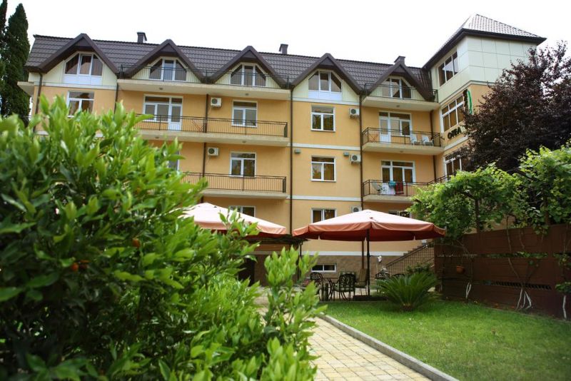 КИПАРИС ОТЕЛЬ 3*