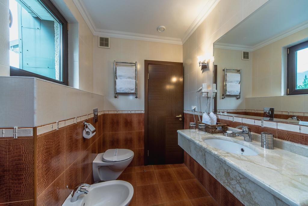 БУЛЬВАР 4*