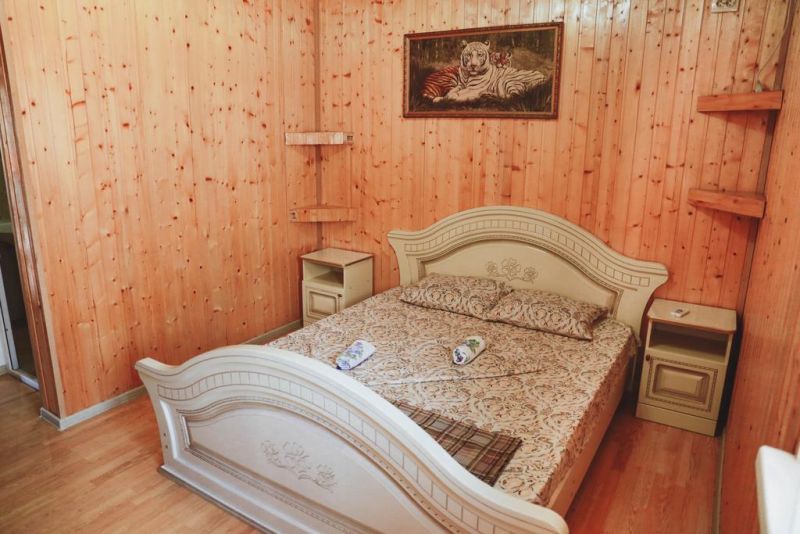 СЕМЬ ПАЛЬМ 2*