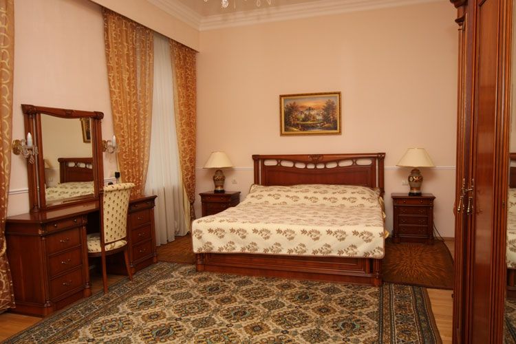 АРХАНГЕЛЬСКОЕ 2*