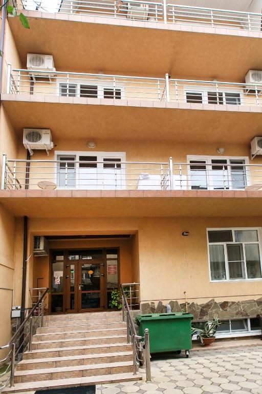 Barin House (БАРИН ХАУС) 2*