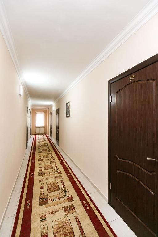 Barin House (БАРИН ХАУС) 2*