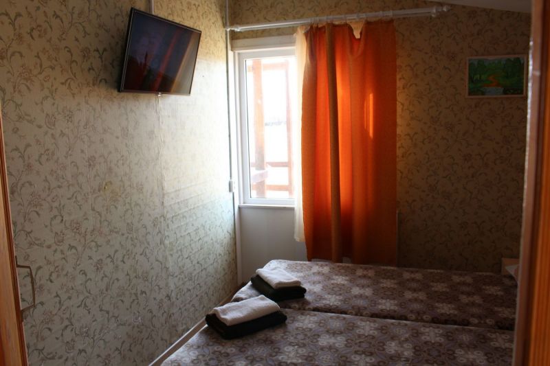 БЕЛЫЙ БЕРЕГ 2*