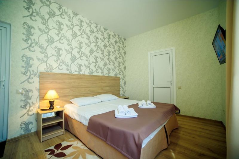ДОМБАЙ ГЕЛЕНДЖИК 2*
