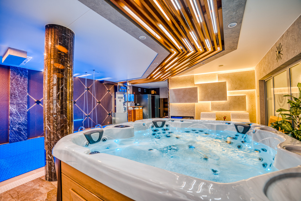 ГРАНАТОВОЕ ПОМЕСТЬЕ 3*