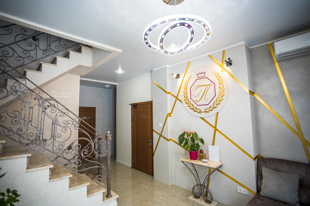 ГРАНАТОВОЕ ПОМЕСТЬЕ 3*