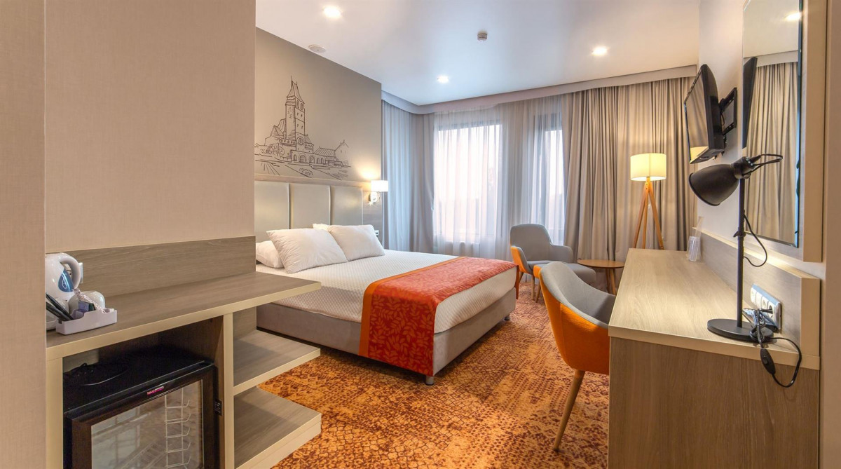 Holiday Inn Kaliningrad (ХОЛИДЕЙ ИНН) 4*