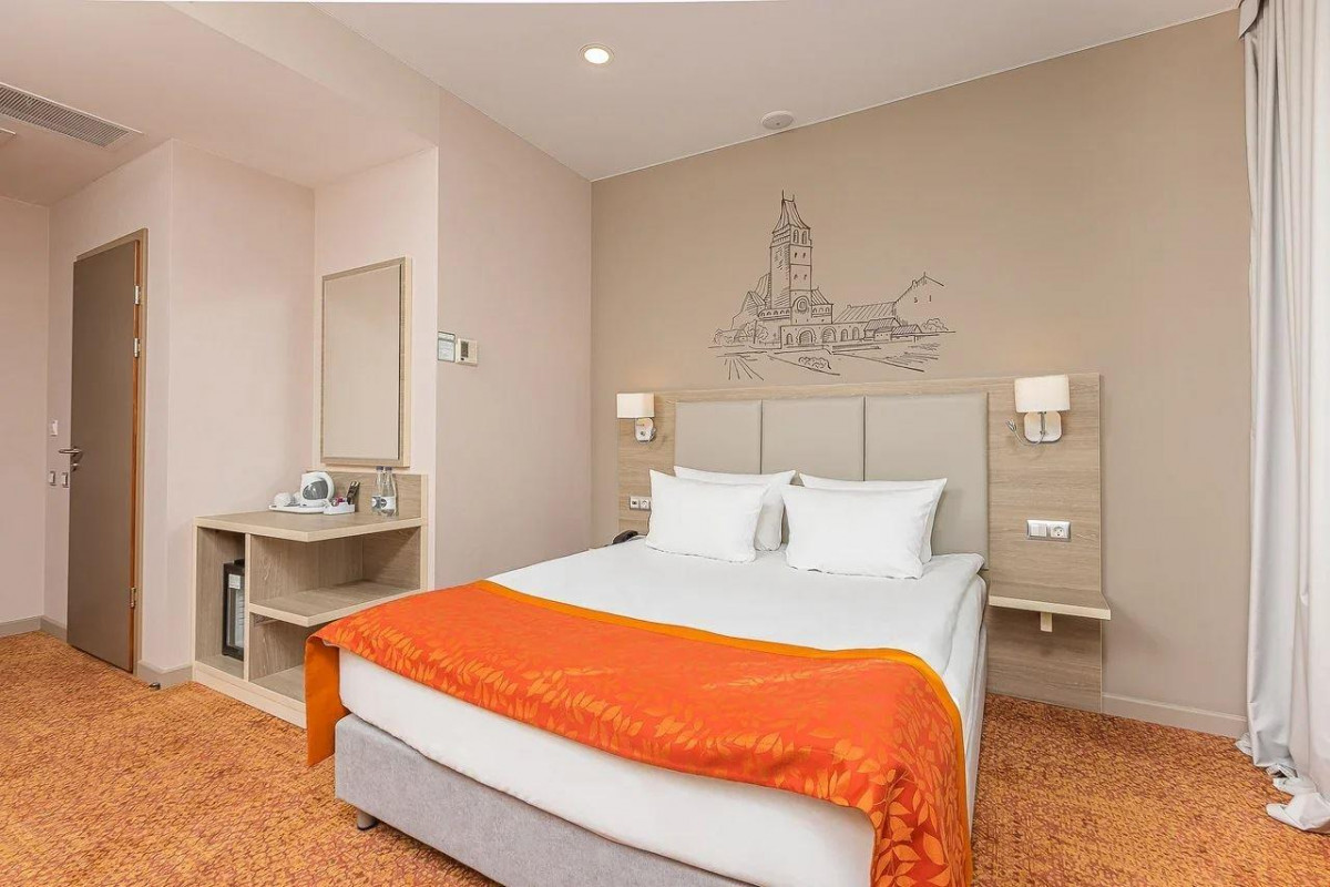 Holiday Inn Kaliningrad (ХОЛИДЕЙ ИНН) 4*