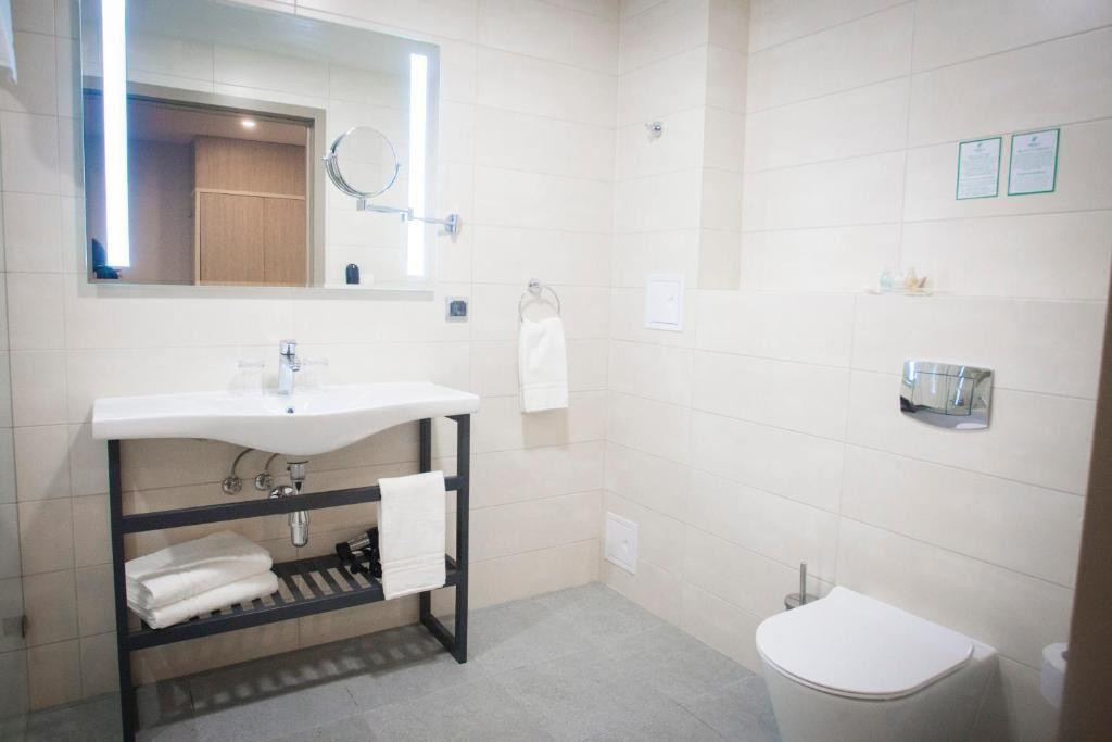 Holiday Inn Kaliningrad (ХОЛИДЕЙ ИНН) 4*