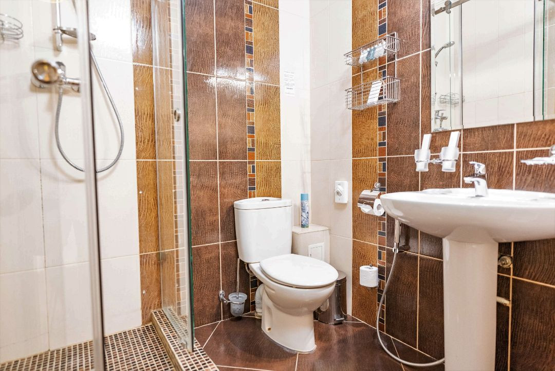 КОМПАС МАГНОЛИЯ ГЕЛЕНДЖИК 3*