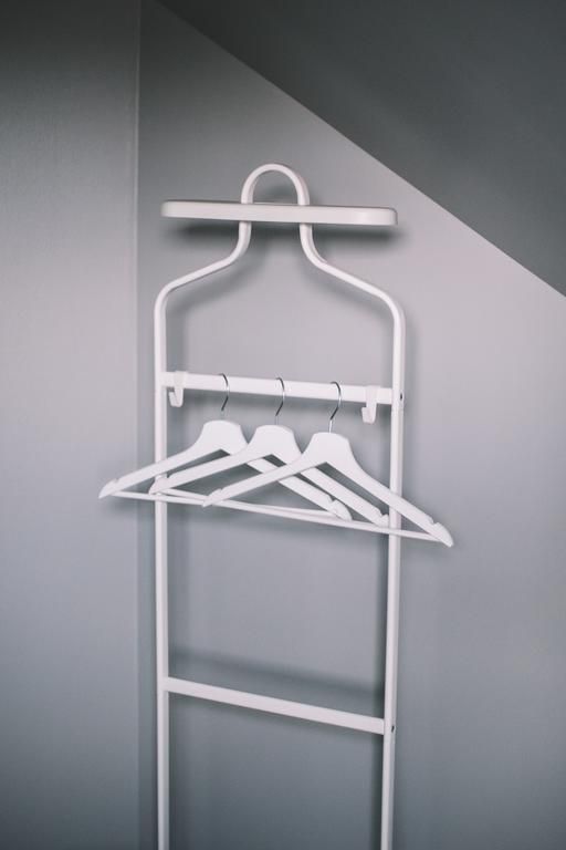 КРЕЗИ ДОГ ХОСТЕЛ 1*
