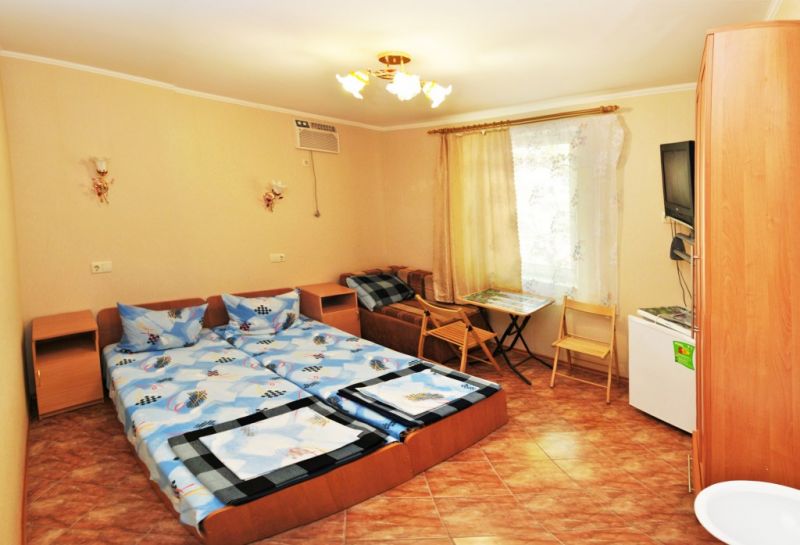 КРЫМ ПАНСИОНАТ 1*