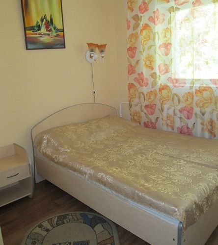 ЛАЗУРНЫЙ БЕРДСК 2*