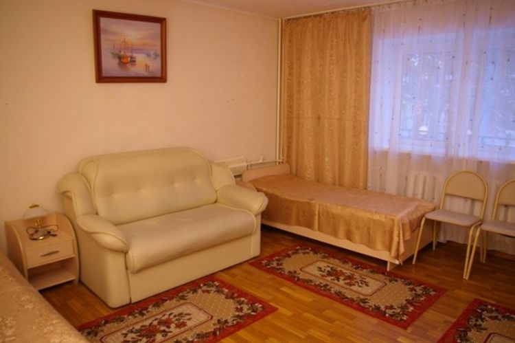 ЛАЗУРНЫЙ БЕРДСК 2*