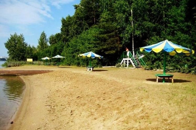 ЛАЗУРНЫЙ БЕРДСК 2*