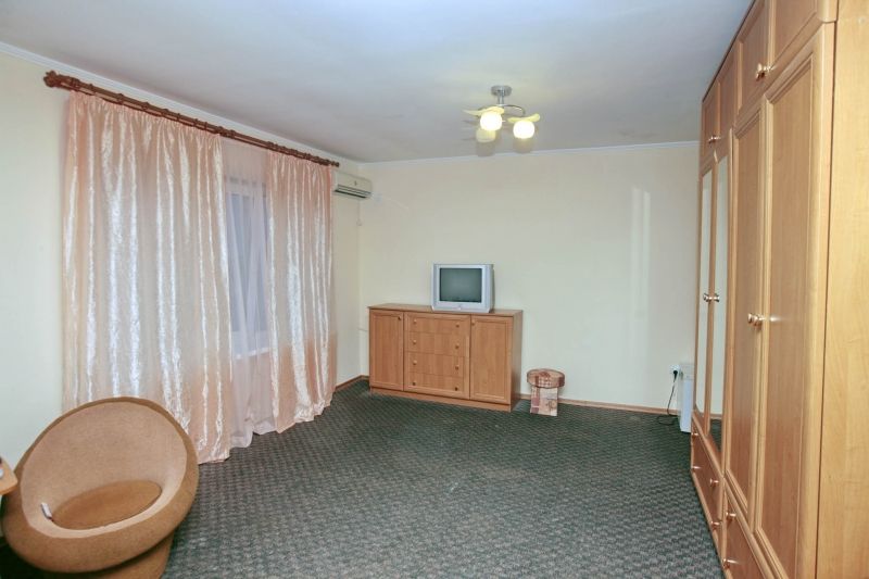 МЕРКЕЗ 2*