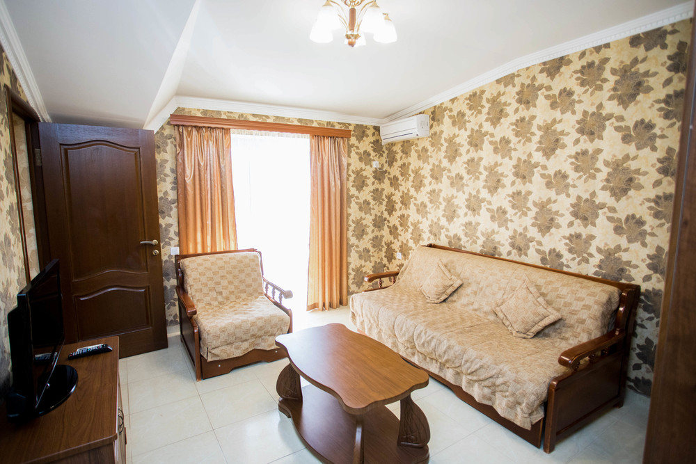 НАЦИОНАЛЬ (National) 3*