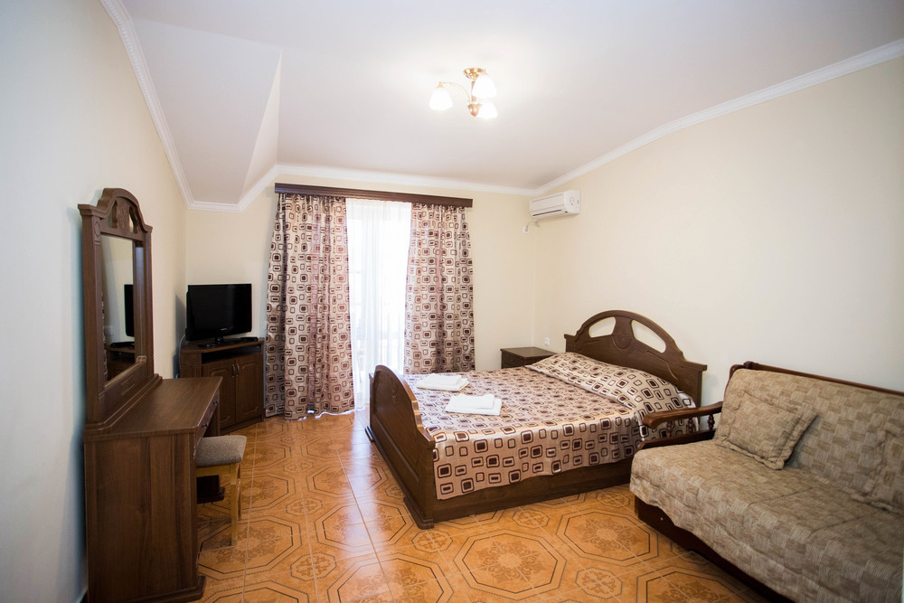НАЦИОНАЛЬ (National) 3*