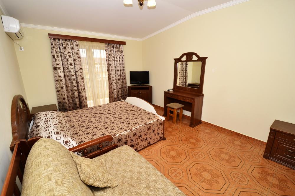 НАЦИОНАЛЬ (National) 3*