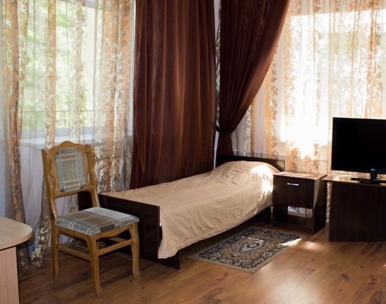ЛЕСНАЯ СКАЗКА БЕРДСК 3*