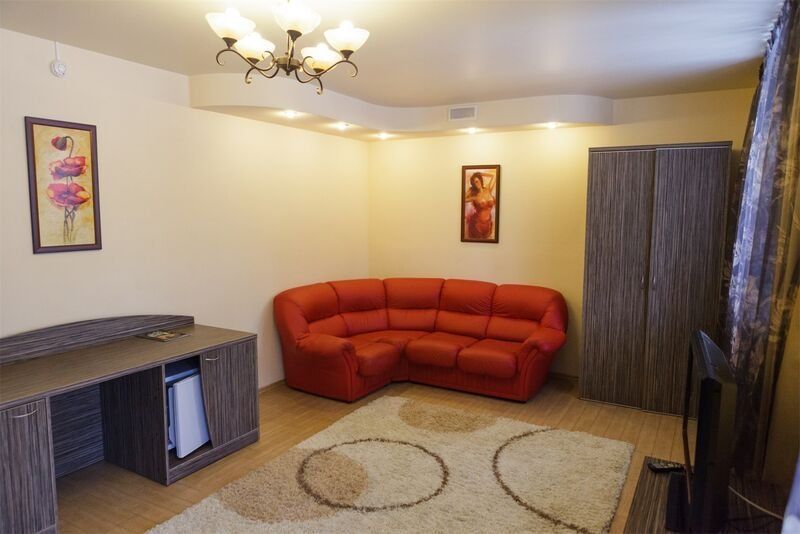 ЛЕСНАЯ СКАЗКА БЕРДСК 3*